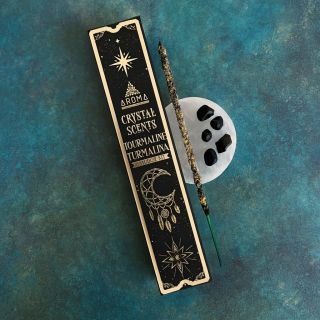 Konečně se mi podařilo naskladnit i tuhle krásnou novou kolekci od indické značky Aroma – Crystal Scents. Každé balení...